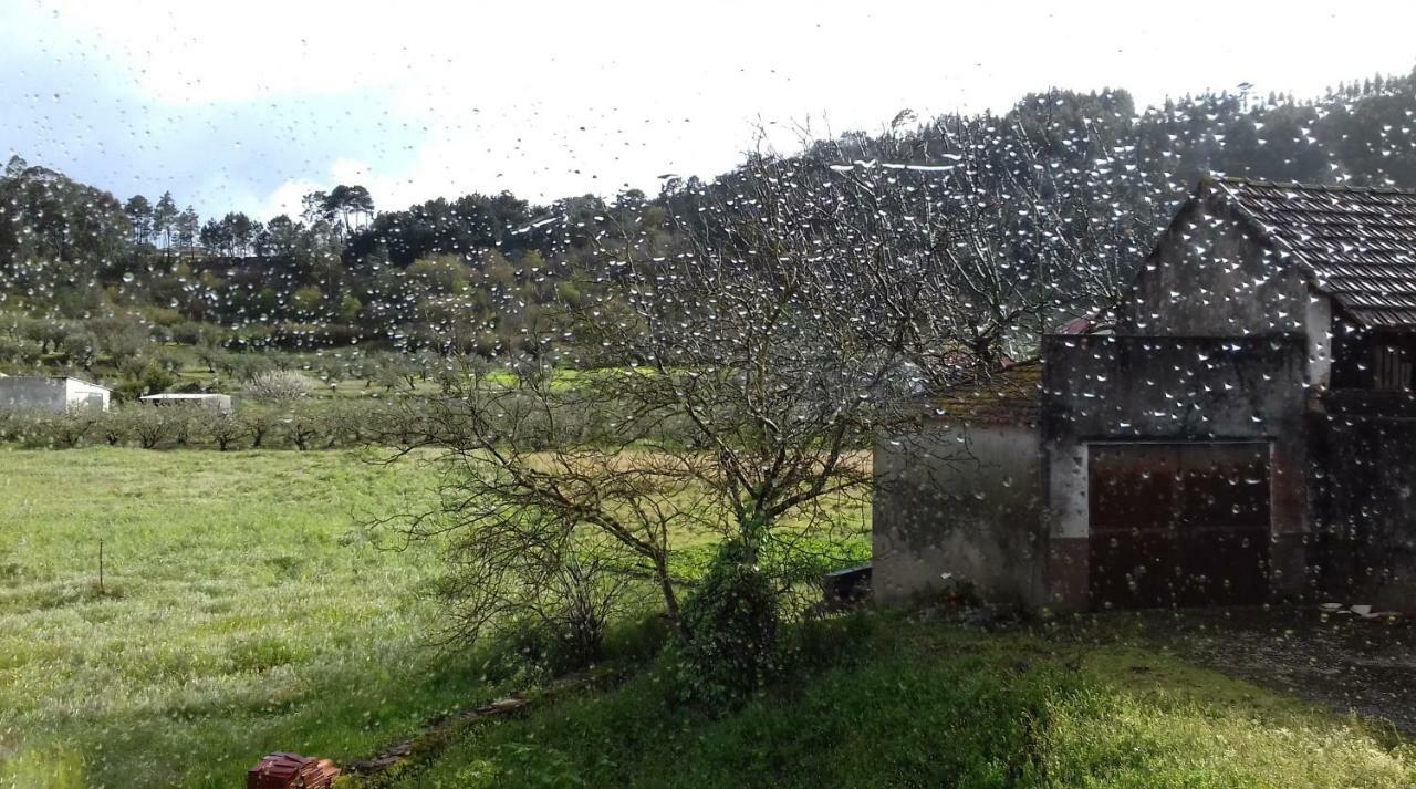 Charming Country House Ourém エクステリア 写真